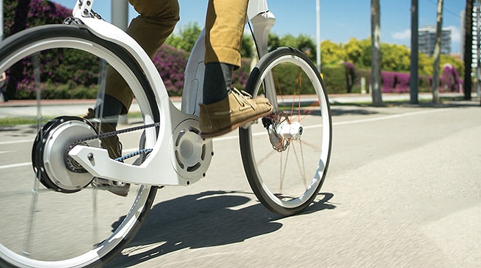 Yalnızca 1 Saniyede Katlanan Elektrikli Bisiklet: Gi FlyBike