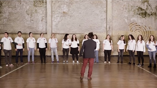 Düşmanlık Yok, Sevmek Var: Boğaziçi Caz Korosu'ndan 'Yarınlar Bizim' Şarkısı