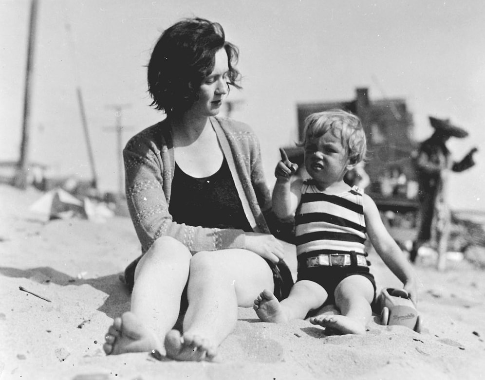 Muhtemelen Daha Önce Hiç Görmediğiniz Marilyn Monroe'nun Bebeklik Fotoğrafları