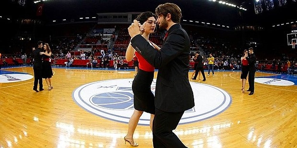 Anadolu Efes, 29 Ekim’i Vals ile Kutladı