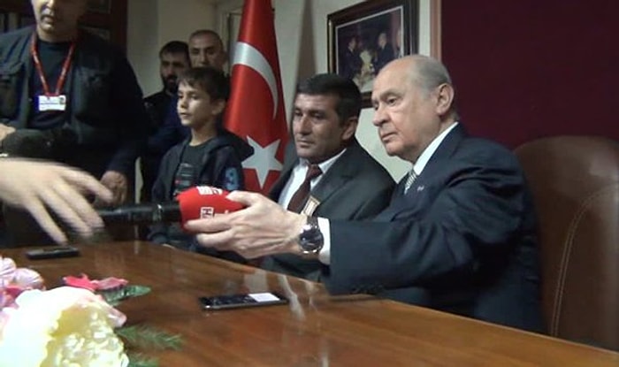 Bahçeli'den TRT Mikrofonuna Veto