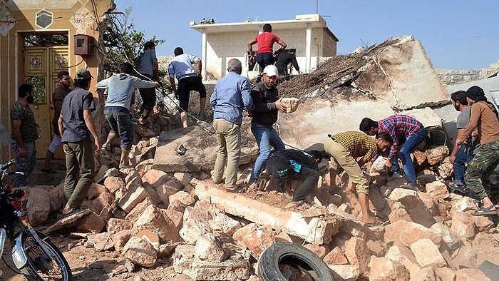 Rusya'nın Suriye'deki Saldırılarında 254 Sivil Öldü