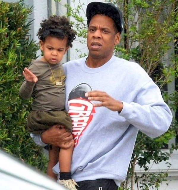 10. Jay Z ve kızı Blue Ivy