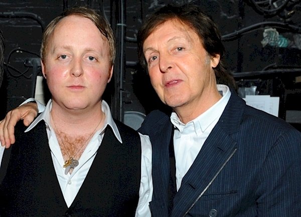 14. Paul McCartney ve oğlu James