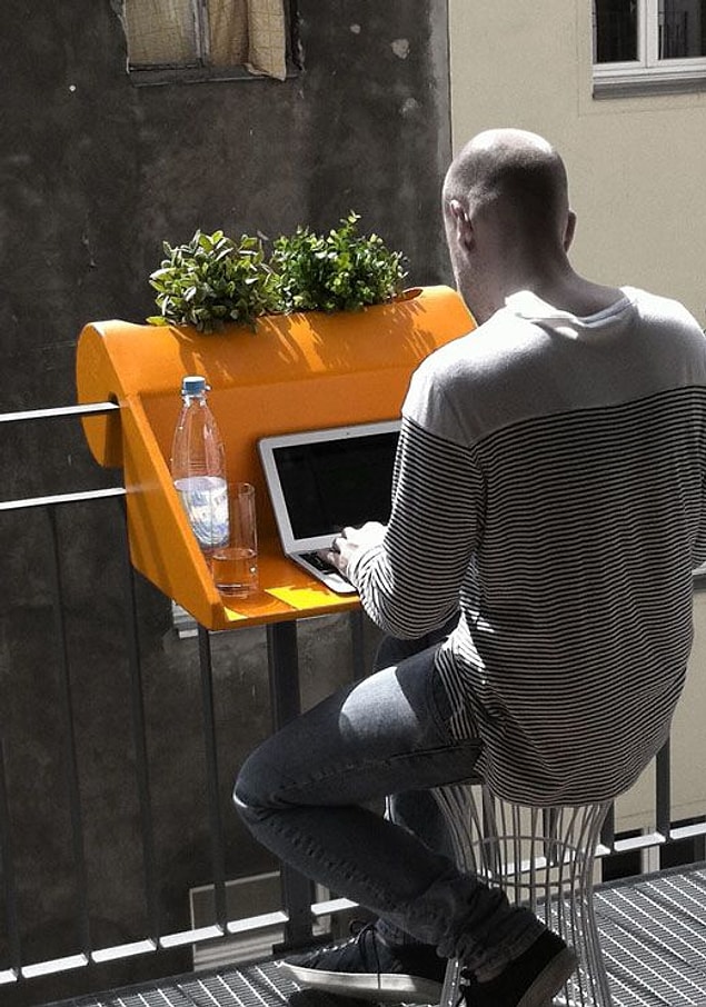 Eğer çalışasın ve aklın varsa, kıç kadar balkon bile yeter aslında.