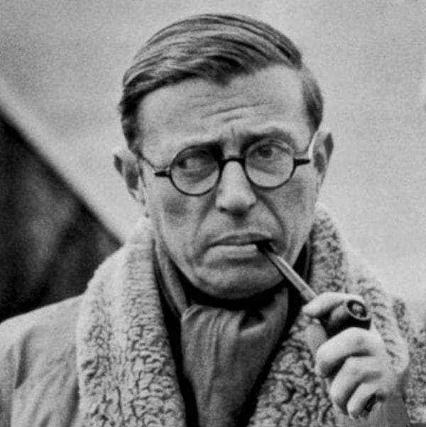 7. Jean Paul Sartre: Seçimlerde emanet oy kullanmaktan varoluş sancısı çekemiyorum.