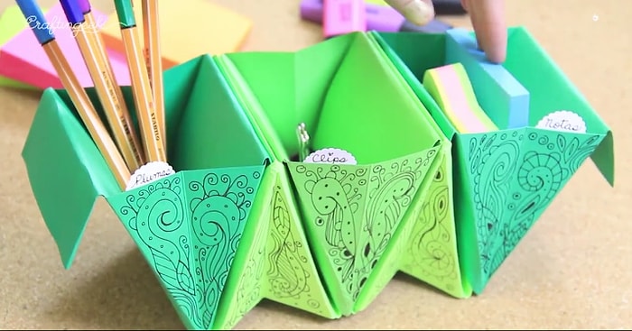 Ofiste Kolaylıkla Yapabileceğiniz Origami Akordeon Kalemlik