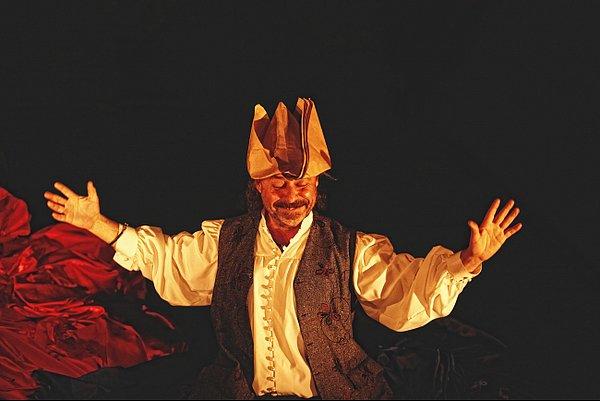 5. Hamlet (İstanbul Devlet Tiyatrosu)