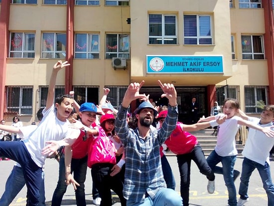 Sıradan Bir Sınıftan Harikalar Yaratan Öğretmen: Ahmet Naç