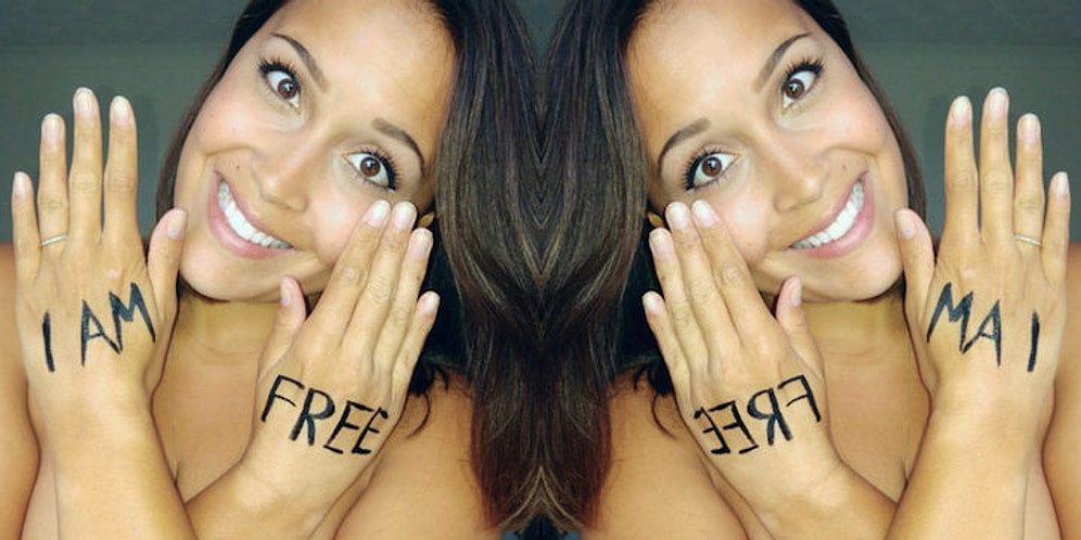 Instagram'da Filtreler Kullanmak Yerine Kıvrımlarıyla Barışık Olmayı Aşılayan Cesur Kadın