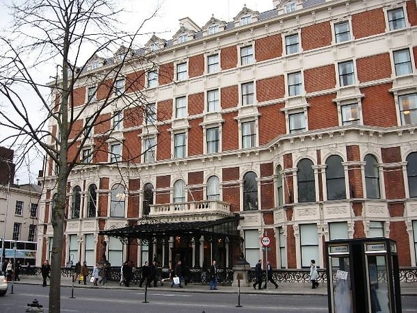 6. Отель Shelbourne (Ирландия)