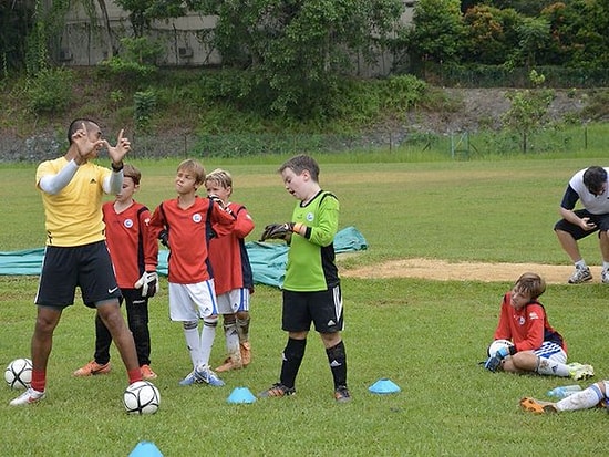 Macaristan'da İlkokullarda Futbol Dersi Geliyor