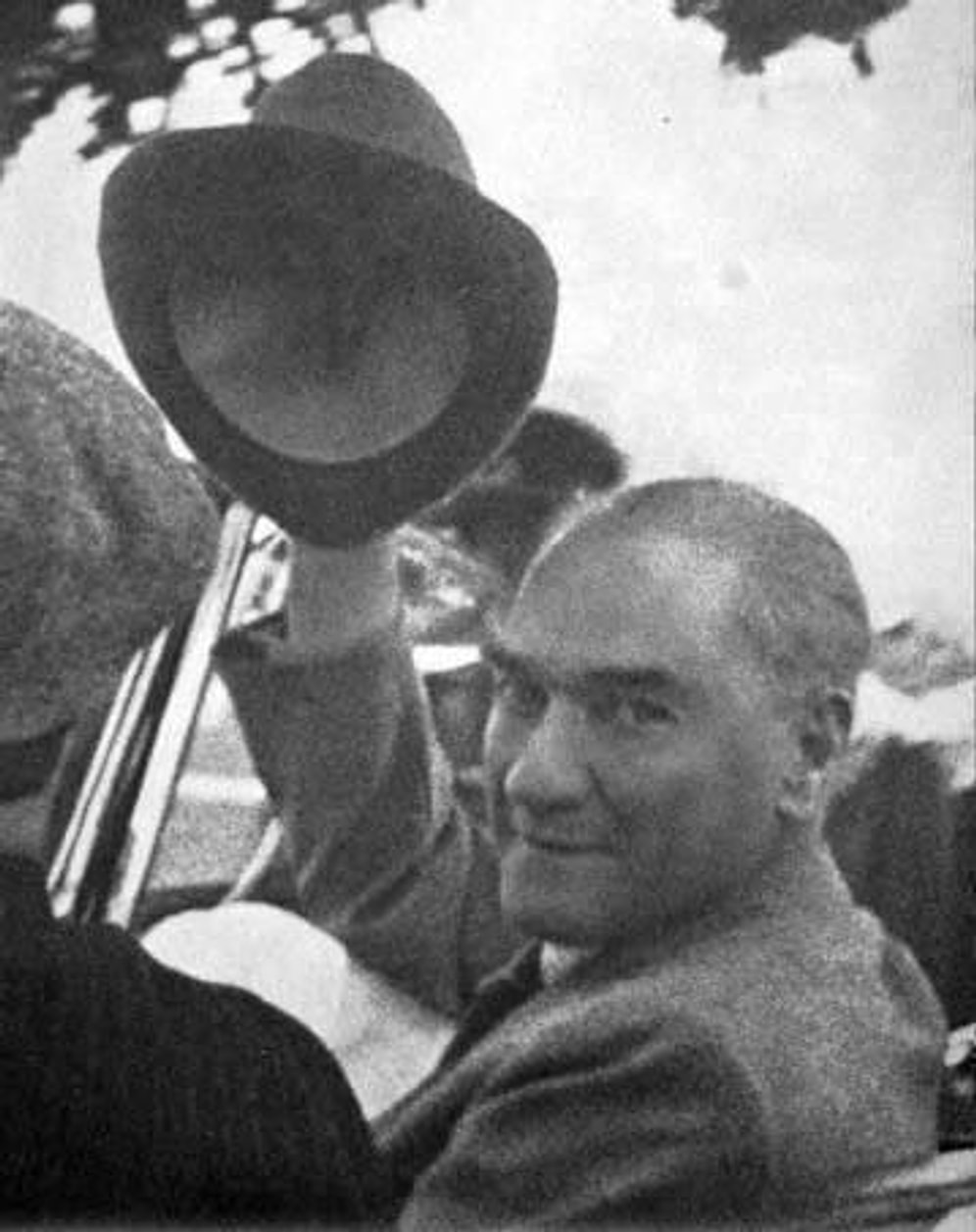 Onsuz Her Şeyin Eksik Olduğu Atatürk'ün On Fotoğrafı ve On Sözü