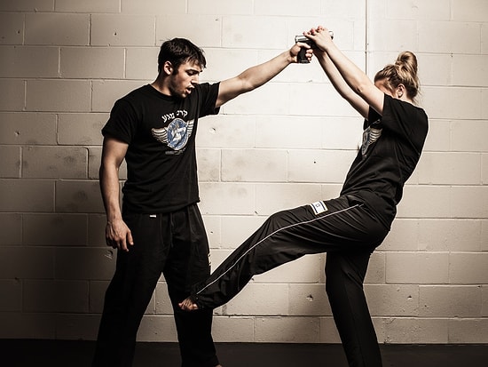 13 Adımda Dövüş Sanatlarının Karması: Sokakta Yakın Temas İçin Kullanılan 'Krav Maga'