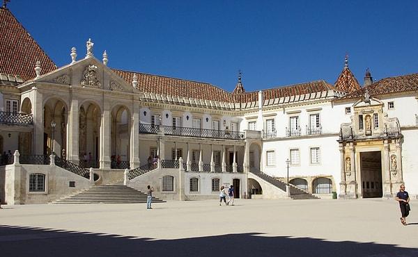 18. Coimbra Üniversitesi - Portekiz