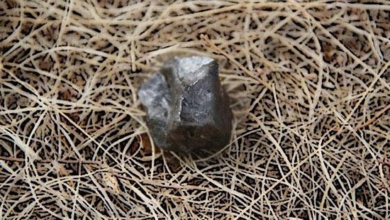 NASA'nın, Gitmek İçin 500 Milyon Dolar Harcadığı Göktaşının Parçaları Bingöl'e Düştü