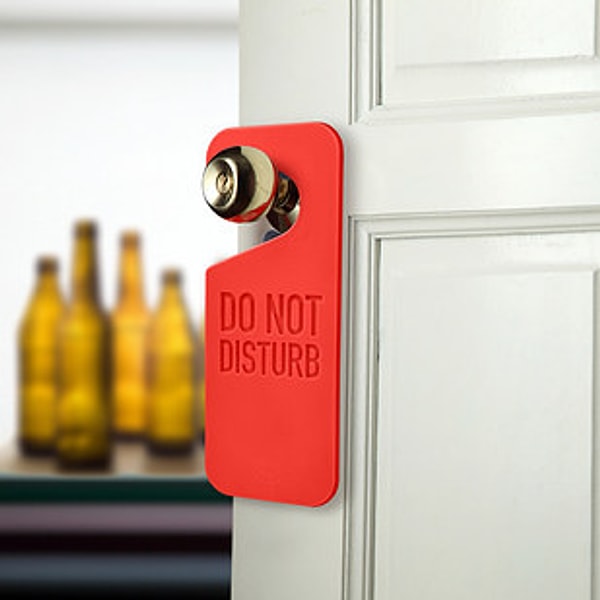 16. Открывашка, созданная для того, чтобы напиться в одиночку.