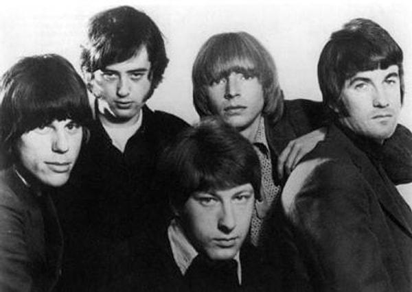 18. Bu grubun üyesi olan üç gitarist, Jeff Beck, Jimmy Page ve Eric Clapton, gelecekte rock tarihini yazacak kişilerdi.