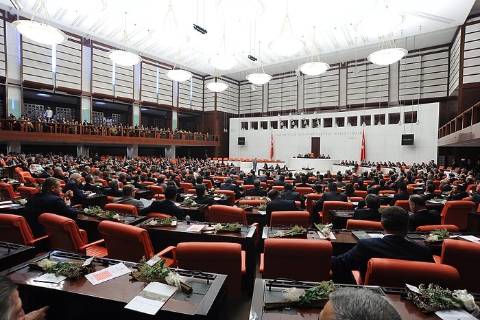 Meclis'te Oturma Düzeni Sil Baştan