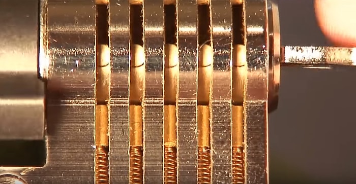 Kelimenin Tam Anlamıyla Mühendislik Harikası Olan 10 Üretim Süreci