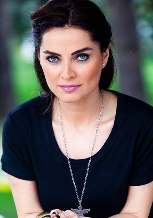 Komiser Başak (Betül Şahin)