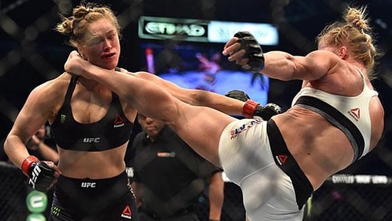 Tarihin En İyi Dövüşçülerinden Ronda Rousey İlk Defa Yenildi