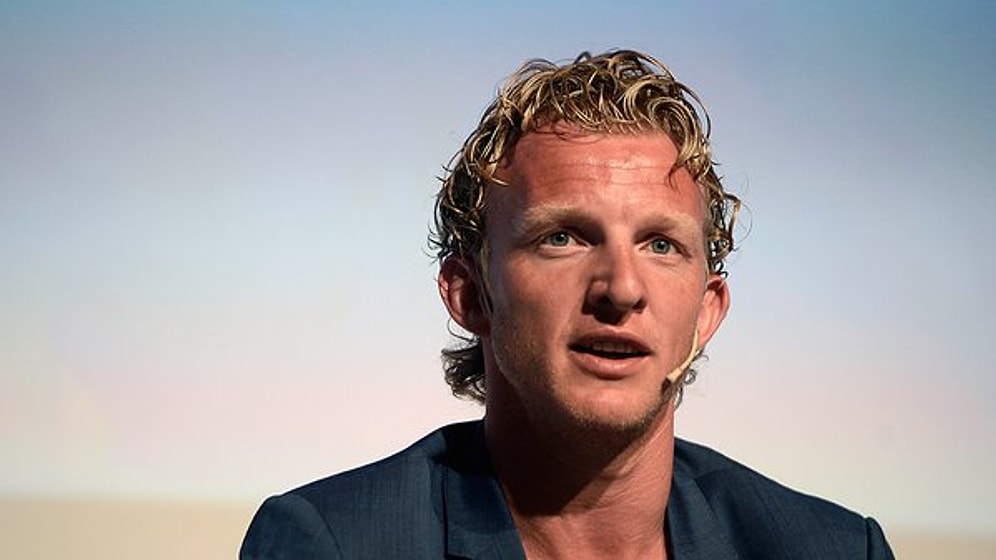 Kuyt, Terör Saldırılarının Yaşandığı Gün Ailesiyle Paris'te Olduğunu Açıkladı
