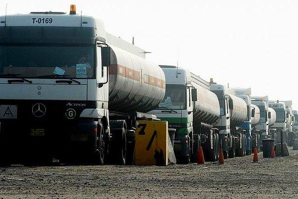 'Petrol yüklü konvoyların uzunluğu onlarca kilometreyi buluyor'