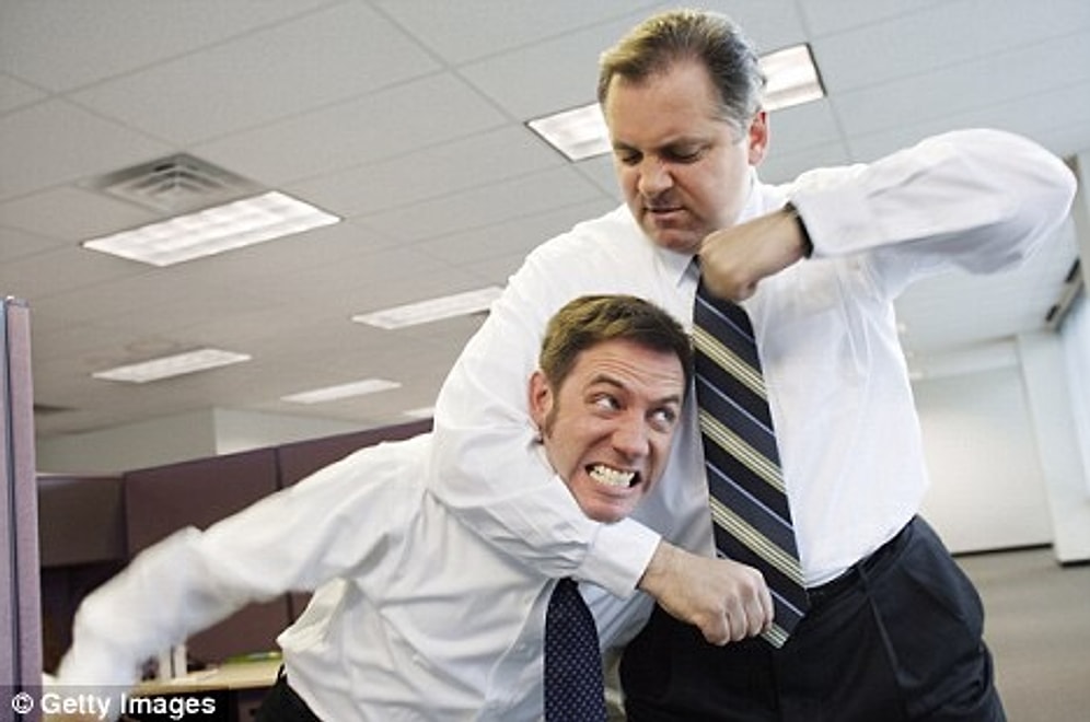 Hoşlanmadığınız Bir Çalışanı Zıvanadan Çıkmadan Yönetebilmenin 10 Basit Yolu