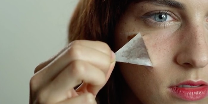 Çiller Lens mi Canım: Geçici Çillere Sahip Olmanızı Sağlayacak Kozmetik Harikası