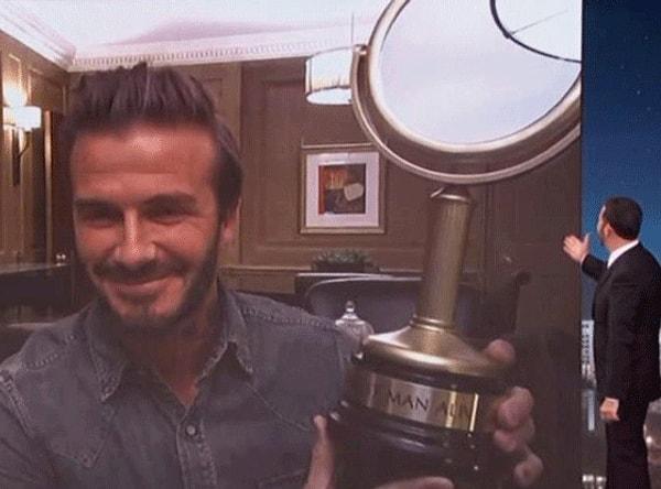 Beckham bu güzel haberi, ABD'li televizyoncu Jimmy Kimmel'ın programından(Jimmy Kimmel Live!) hayranlarıyla paylaştı.