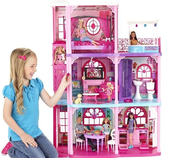 40. Barbie evinin olması.
