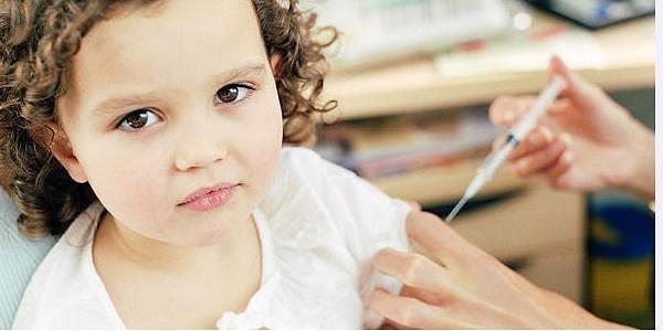 58. Aşı günlerinde, ilk aşı olan cesur çocuk olmak ve aşı olurken ağlamamak.