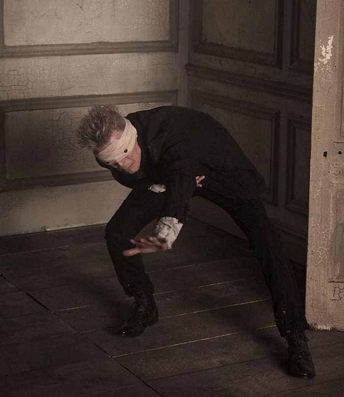 Yeni David Bowie Albümünden Kısa Film Tadında Video: 'Blackstar'