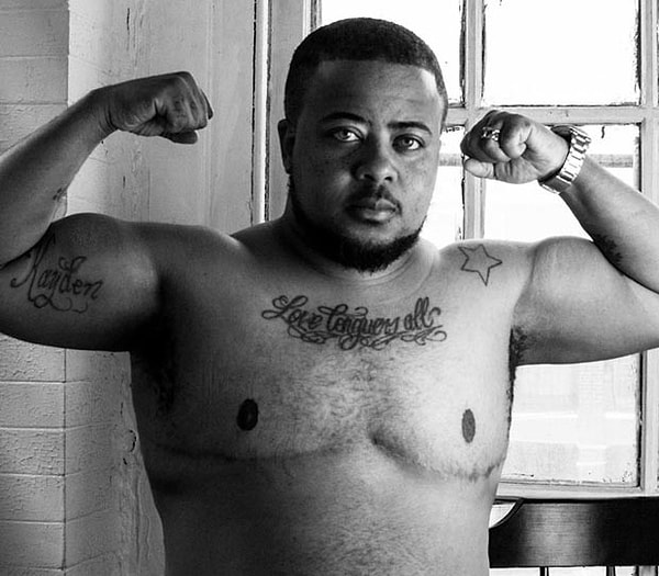 Несколько лет назад у Кейдена начала болеть спина