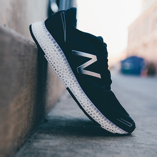 New Balance 3D Yazıcı ile Üretilmiş İlk Koşu Ayakkabısını Tanıttı