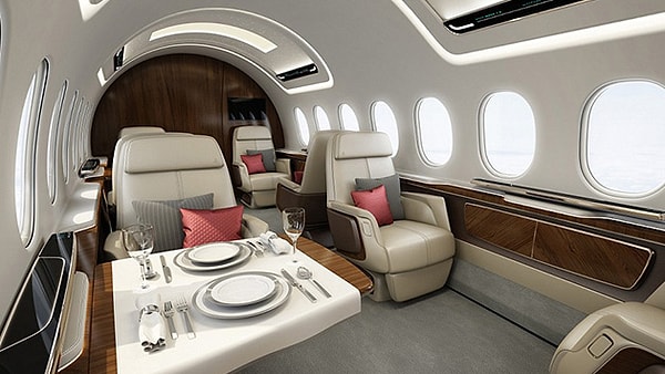 А это вид изнутри. Самолет рассчитан на 12 человек и предназначен для перевозки состоятельных пассажиров.