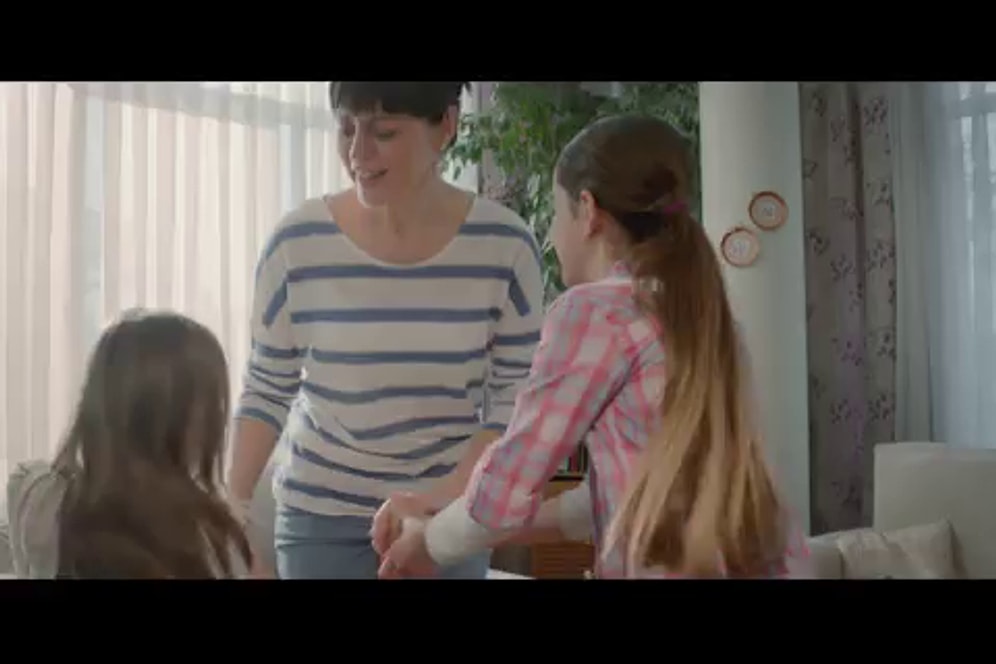 Annecim Çok Yoruldun, Şimdi Sıra Bizde