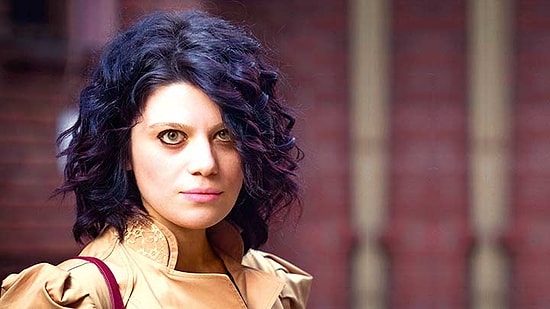 Dizeleri ile İçimizde Çiçek Yetiştiren Sinem Sal'dan 20 Tweet