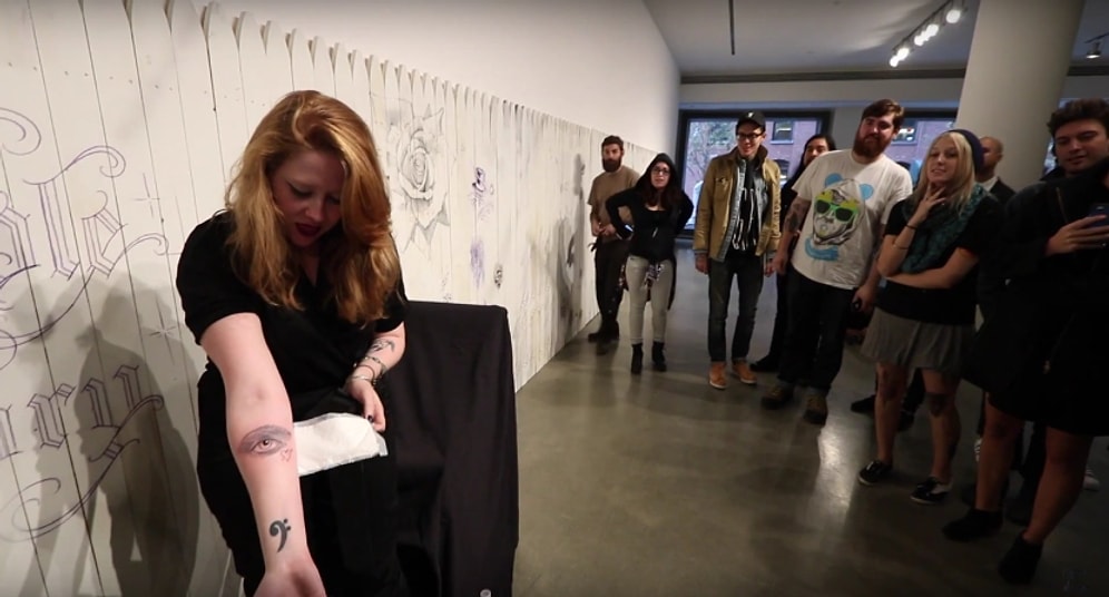 Risk Budur: Ölene Kadar Taşıyacağınız Dövmeyi Başkasının Seçmesine İzin Verir Miydiniz?