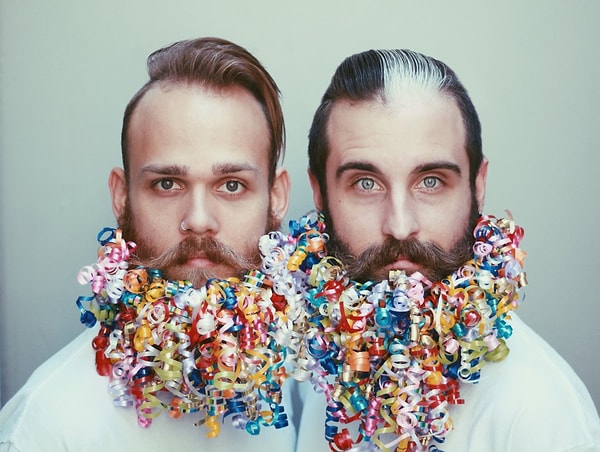 5. Иногда с различными украшениями.