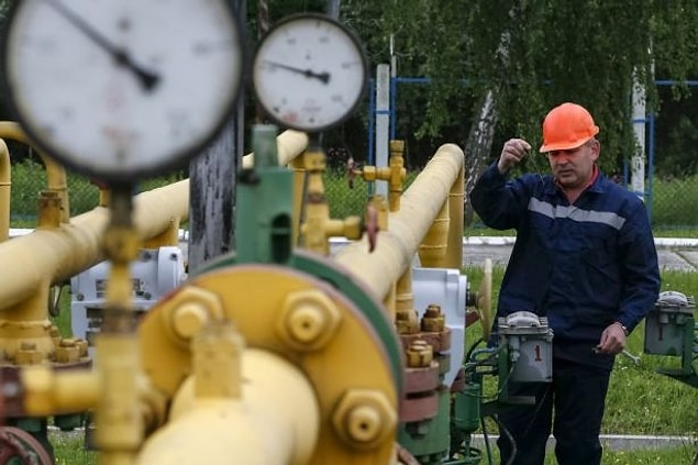 2. Ticaret hacmi içerisinde Türkiye'nin ithal ettiği doğalgaz ciddi bir oran tutuyor.