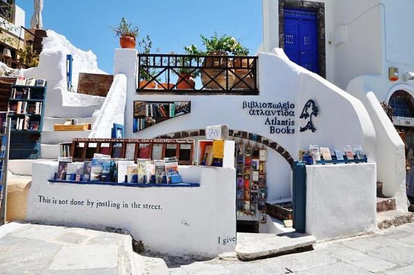 13. Atlantis Books, Santorini, Yunanistan