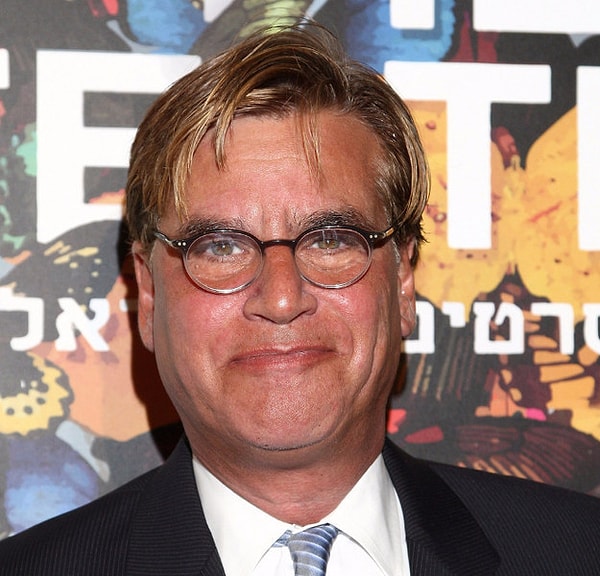 Нет, подождите-ка. Вот же Аарон Соркин.