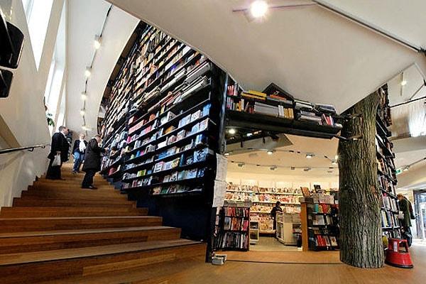 17. The American Book Center, Amsterdam, Hollanda.