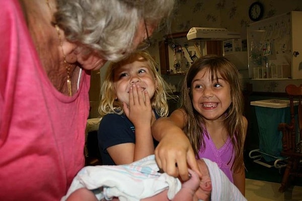 Ой, он написал!