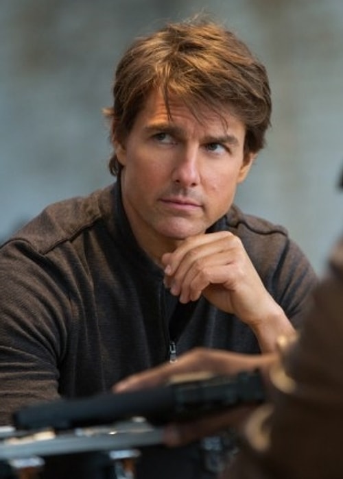 Tom Cruise (33-43-53)