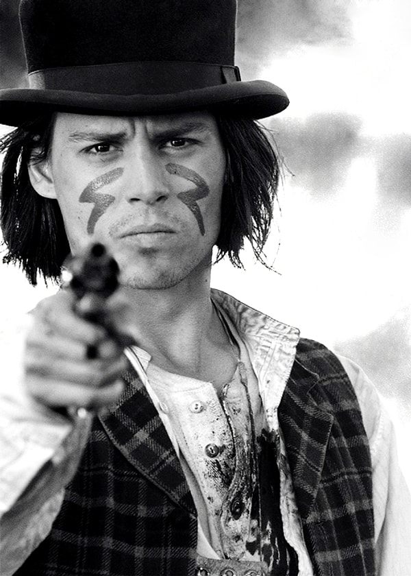 17. Johnny Depp (32-42-52)