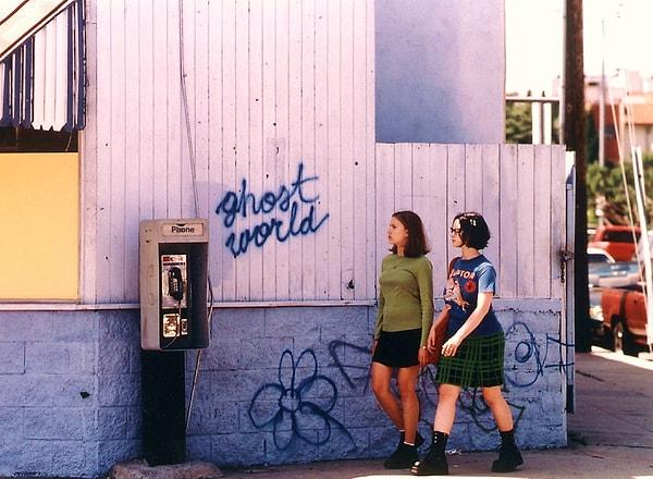 18. Hayalet Dünya / Ghost World (2001) | IMDb: 7,4