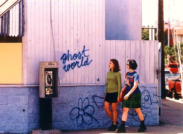 18. Hayalet Dünya / Ghost World (2001) | IMDb: 7,4